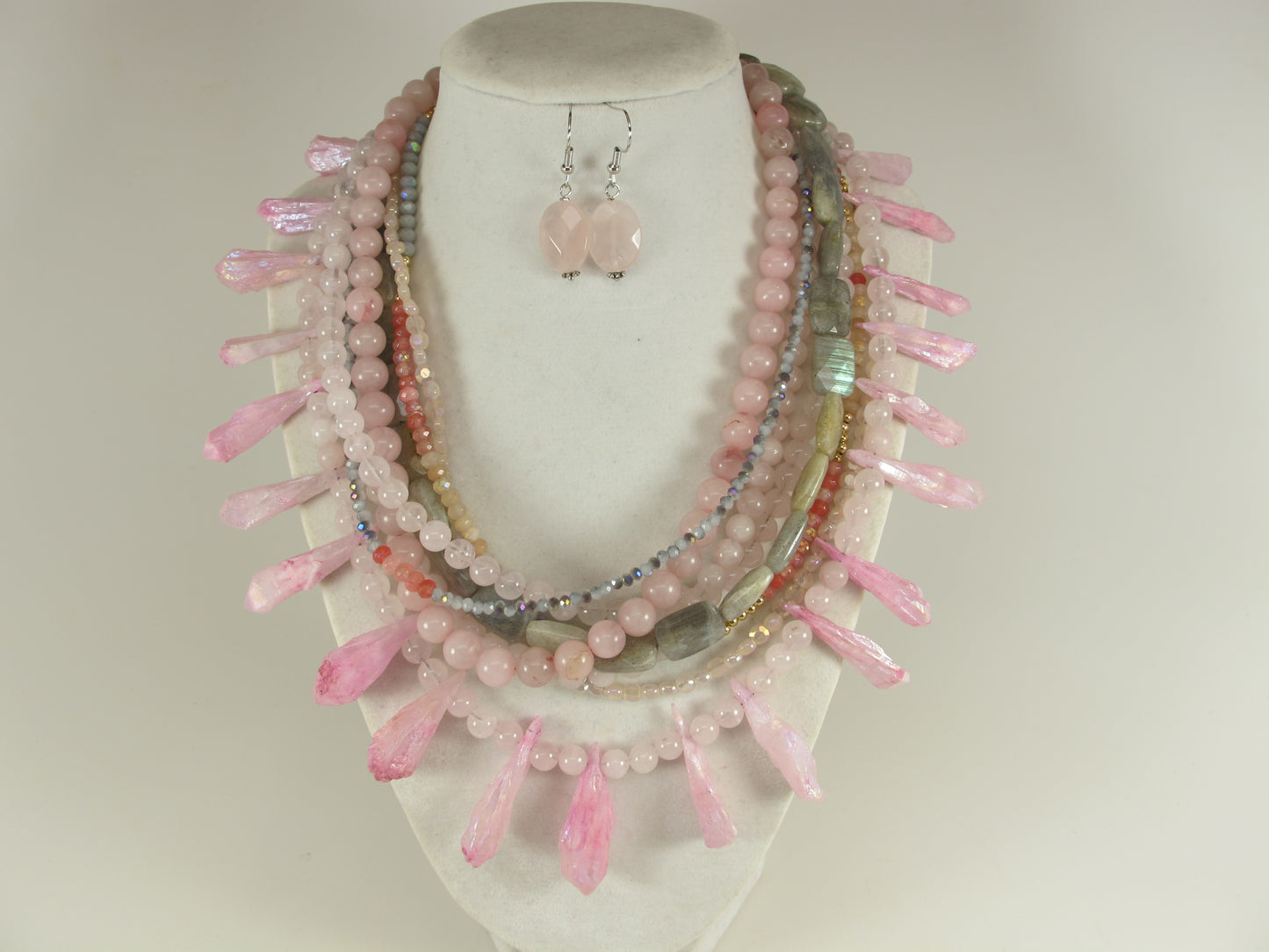 Chunky pale pink quartz gemstone necklace, statement rose quartz pearl necklace, light pink, rose quartz stone necklace, multistrand pin