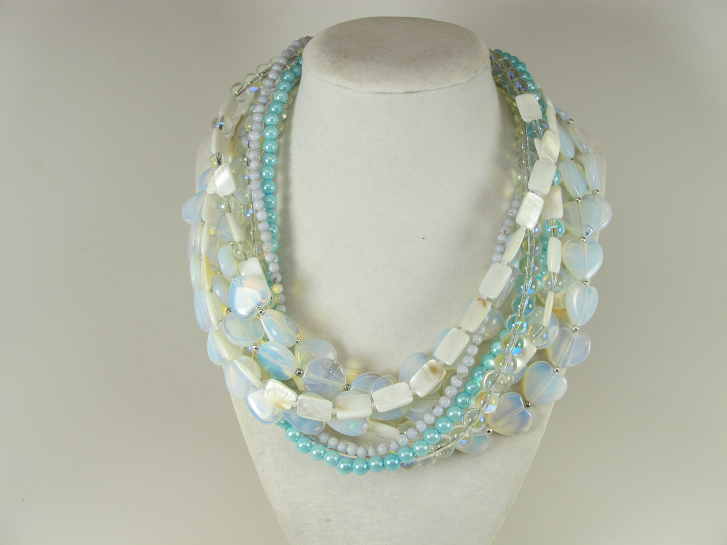 Chunky white opal blue and clear quartz necklace, white opal and blue necklace, statement aquamarine opal necklace, quartz Necklace, gemston