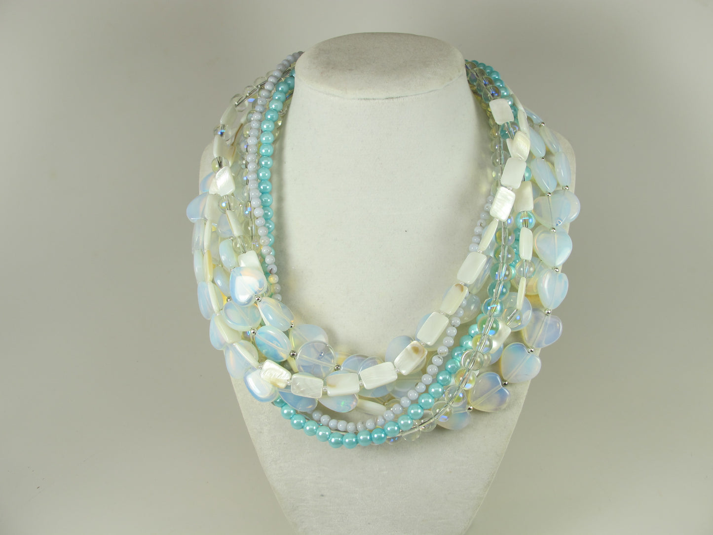 Chunky white opal blue and clear quartz necklace, white opal and blue necklace, statement aquamarine opal necklace, quartz Necklace, gemston