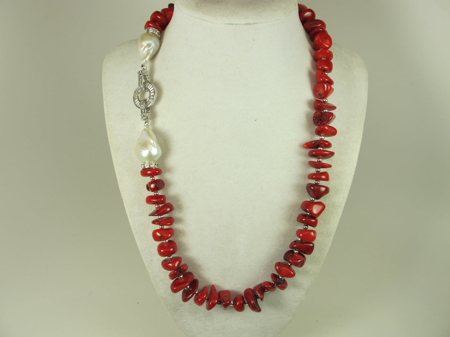 Chunky red coral necklace, coral and baroque pearl necklace, statement red necklace, baroque Pearl Necklace-Coral Jewelry-Gorgeous red coral baroque pearls