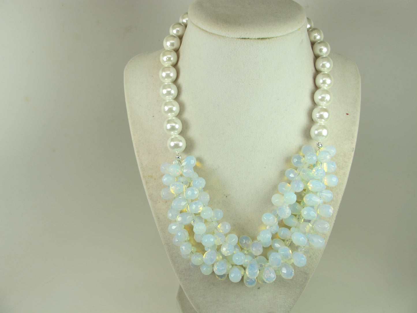 Chunky shell pearls and opalite necklace, white opal and white pearl necklace, statement white pearl opal necklace, baroque Pearl Necklace