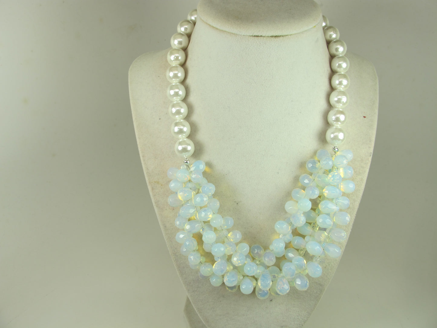 Chunky shell pearls and opalite necklace, white opal and white pearl necklace, statement white pearl opal necklace, baroque Pearl Necklace