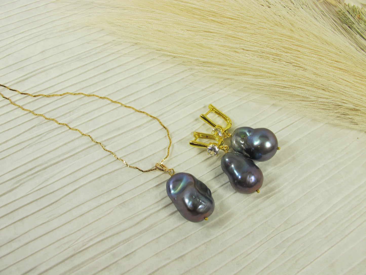 Genuine black baroque pearl necklace, statement black peacock pearl necklace, chunky black baroque pearl jewelry, multistrand pearl