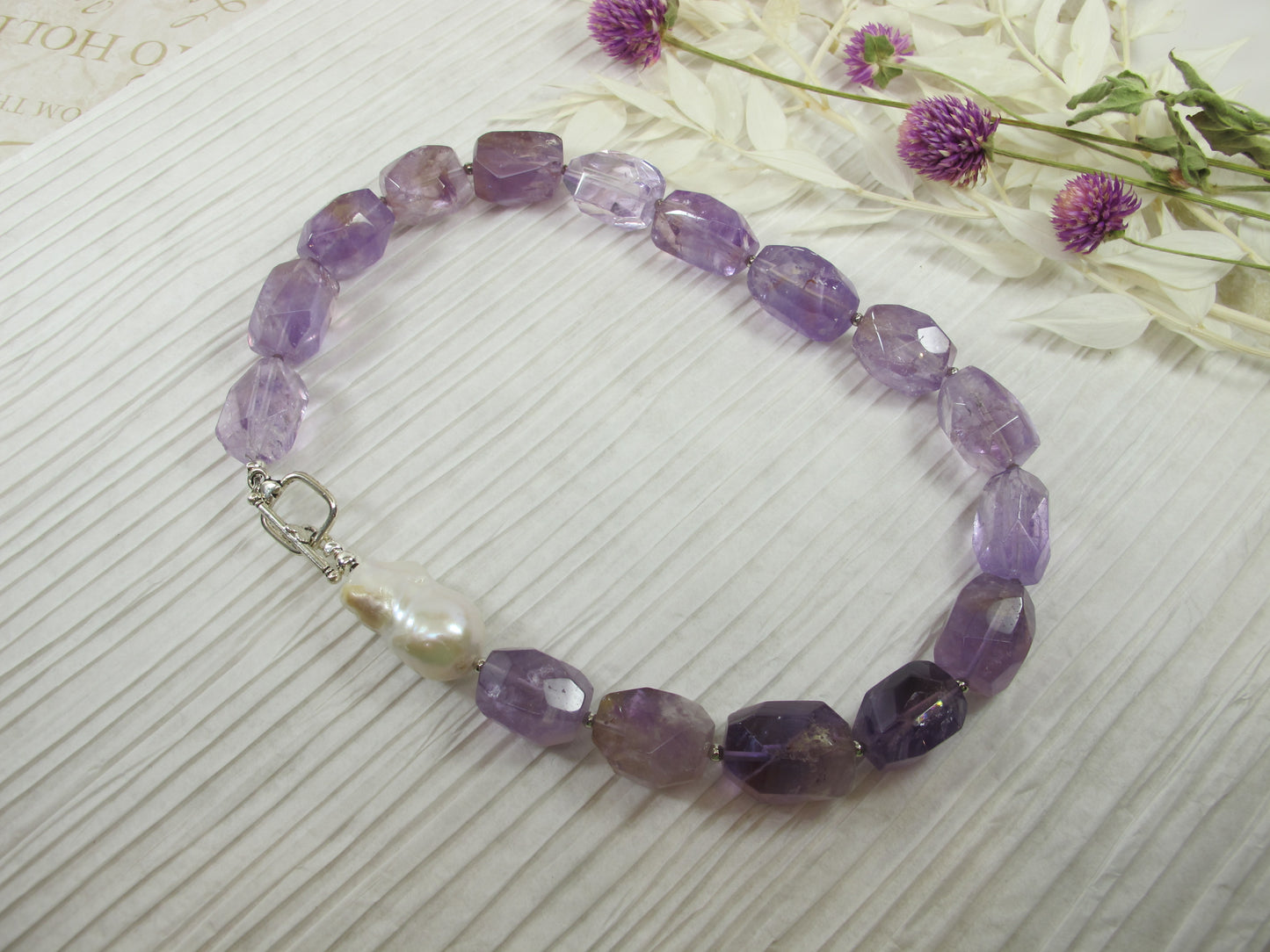 Purple amethyst and white pearl statement necklace, single strand statement purple necklace, beaded necklace, , amethyst statement jewelry