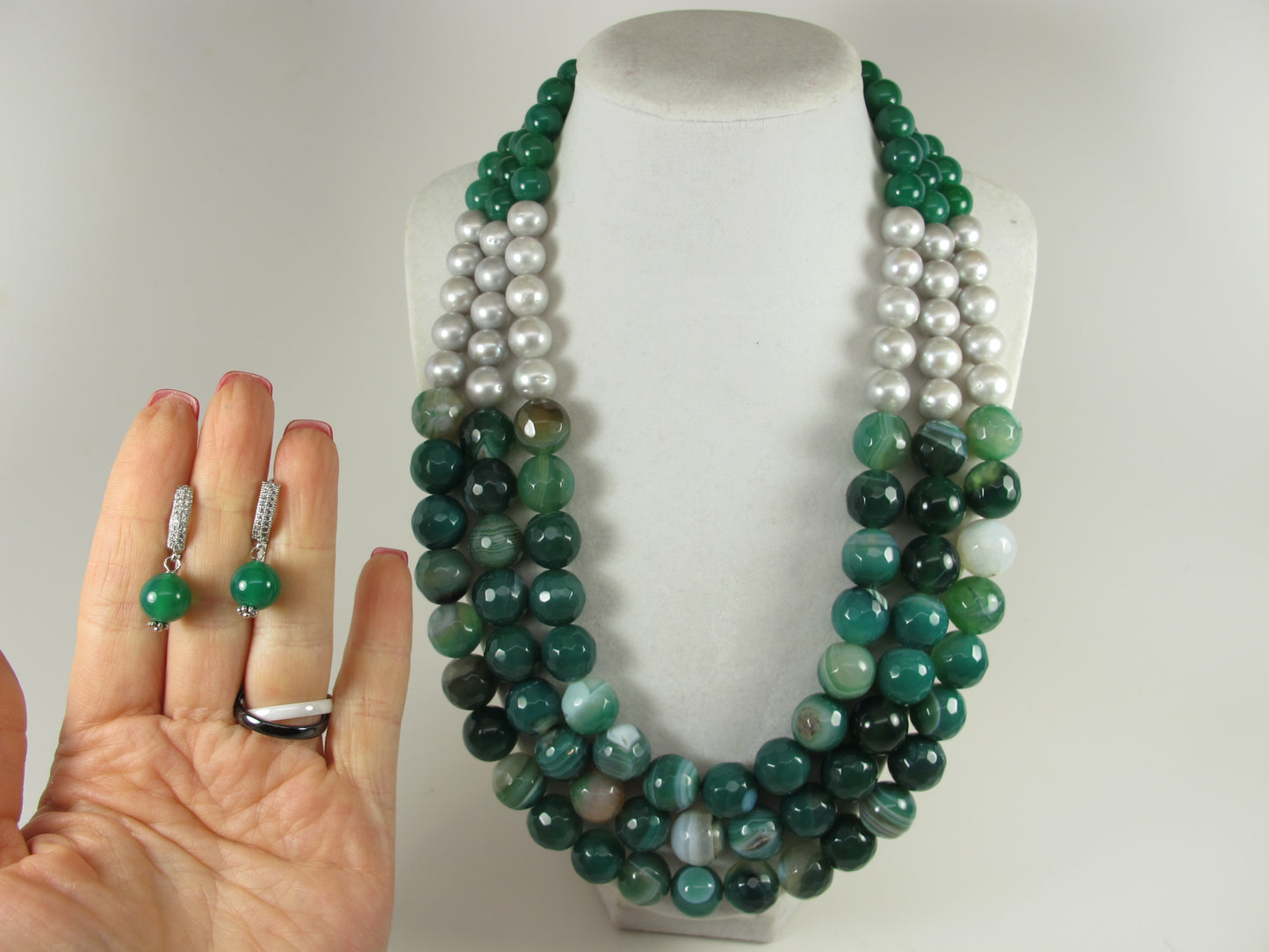 Chunky Green Agate Necklace, Green Necklace, Green Beaded Necklace, Multi Strand Green Statement Necklace Green agate and gray pearl jewelry